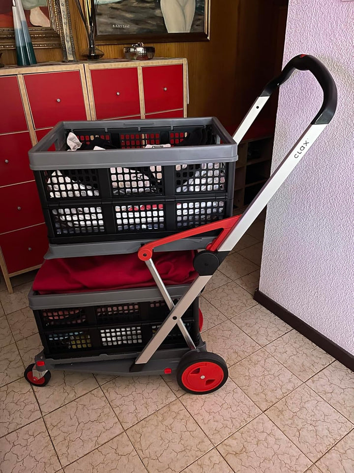 Review by Layla Bendjali